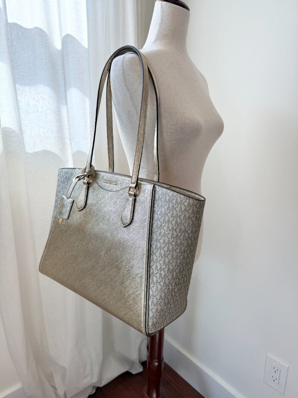 NEW Michael Kors Taryn Large Leather Tote bag - Picture 3 of 10